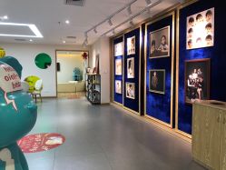 点击看大图 -芳妮豆丁家庭影像馆(宝安店)
