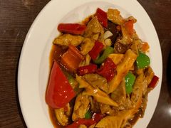 双椒爆肥肠-China Red Restaurant 满庭红川菜馆