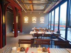 -肥肥虾庄·金牌油焖大虾(杨园滨江时代walk店)