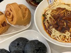 -李与白包子铺(桐梓林店)