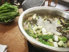 -黑竹沟新场牛肉火锅