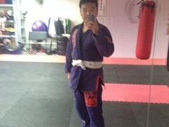 -金翼跆拳道巴西柔术拳击格斗学院