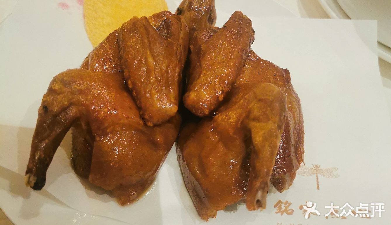 这类型的点主打都是精致而不是菜量