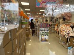 -乐友孕婴童(南开三马路店)