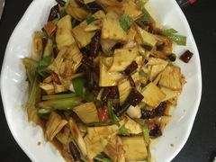 -瑞杰烧烤店·24小时营业(山东路店)