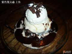 雲呢拿雪糕朱古力軟餅-澳美客(铜锣湾翡翠明珠广场店)
