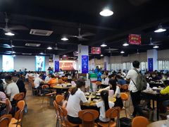 大堂-皖北巫氏三胖地锅鸡(长淮总店)