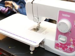 -粤港芭莎美容美发化妆学校