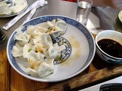 -东北农家院·铁锅炖(莘庄店)