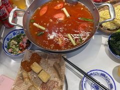 -王奋斗贵州酸汤牛肉火锅
