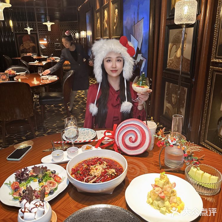 在万象城吃到了圣诞主题的漂亮饭