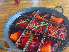 -正南齊北重庆老火锅(光华村直营店)