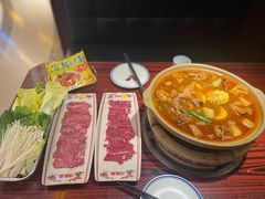 老广味牛杂煲-沙胆彪炭炉牛杂煲(上海日月光广场店)