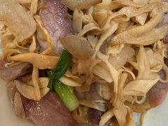 竹笋炒腊肉-妈妈的味道(和顺古镇店)