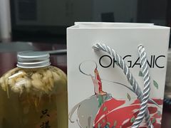 -霸王茶姬(大学城熙街店)
