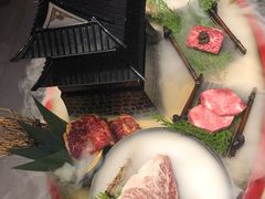 至尊牛上牛-黑牛の店·和牛烧肉(大悦城店)