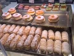 -巴黎贝甜(大宁国际商业广场店)