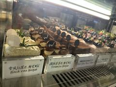 -W COLLECTIVE  DESSERT SHOP