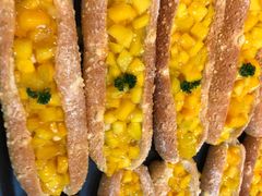 -皇冠幸福里动物奶油生日蛋糕(万达店)