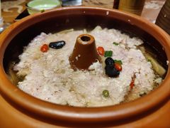 汽锅菌子肉饼-老滇山寨•云南特色菜•地方菜•民族风情歌舞表演(金碧店)