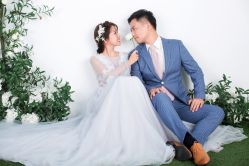 -挪娅婚纱摄影皇家会所
