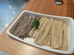 -左庭右院鲜牛肉火锅(环球港店)