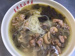 -文山荷鲜居(翠湖店)