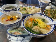 -长人馄饨铺(解放街店)