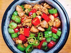 麻辣鸡丁拌面-醉牛腩·面小馆