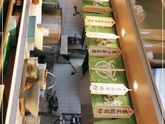 -百春原湖南牛肉粉(百联世纪店)