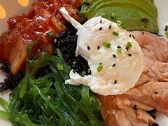 生三文鱼拌饭-Moka Bros 摩卡站(西单大悦城店)