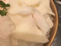 -牛YO寿喜烧·铁板烧和牛火锅自助(市府恒隆店)