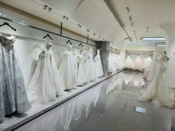 -南京宝娜嫁衣婚纱礼服馆(中央路店)