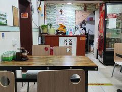 -金家小金碗云南过桥米线