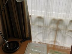 -维也纳酒店(成都春熙路李家沱地铁站店)