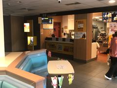 -麦当劳(中唱大厦店)