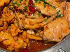 鸡翅煲-胖哥俩肉蟹煲(湖滨银泰in77店)