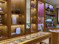 -宝丽眼镜(湖墅店)