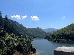 -平江沱龙峡漂流