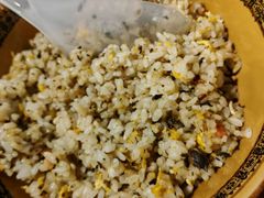 -休记光头香辣蟹干锅店(衣冠庙店)