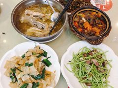 -旅宁大酒店