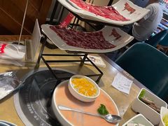 -左庭右院鲜牛肉火锅(金山万达店)
