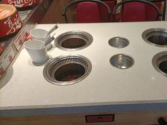 -龍歌自助小火锅(市北台东利群店)