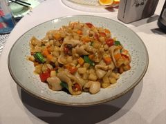 -客家大院·非遗赣南客家菜(郁孤台店)