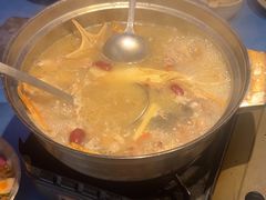 -千岛蚝高压锅生蚝·人参火锅(白云万达店)