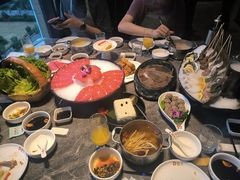 -德天肥牛海鲜火锅(城西银泰店)