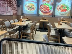-李先生牛肉面大王(济南火车站候车室店)