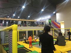 -Bounce Factory反弹工厂蹦床公园(群力店)