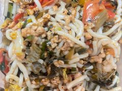 猪肉炒米线-云之南(八里庄店)