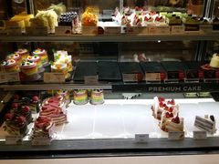 -巴黎贝甜(大宁国际商业广场店)